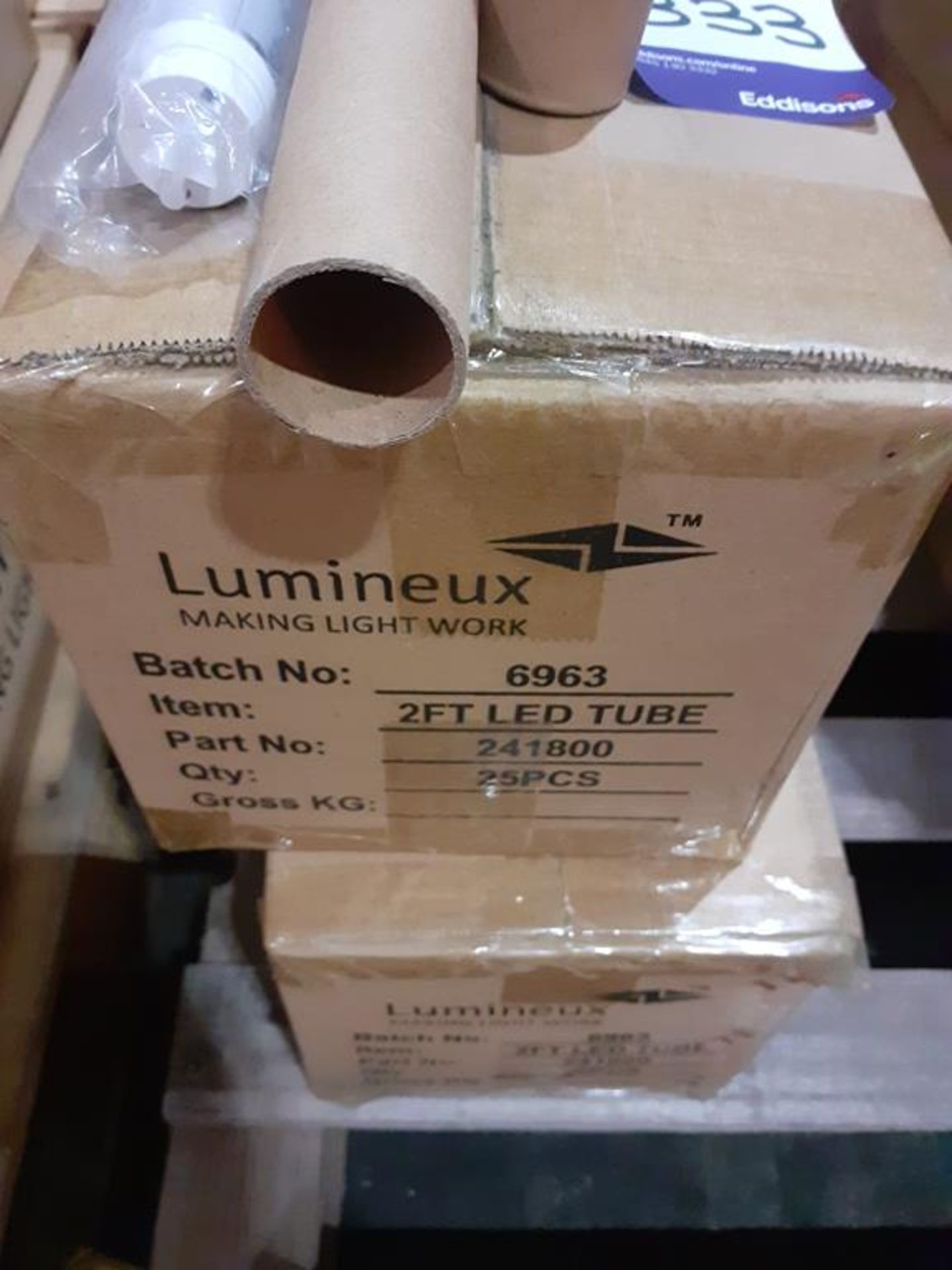 50 x Lumineux 2ft LED Tube 10W 4000K 1050lm 85-265V OEM Trade Price £367 - Image 2 of 3