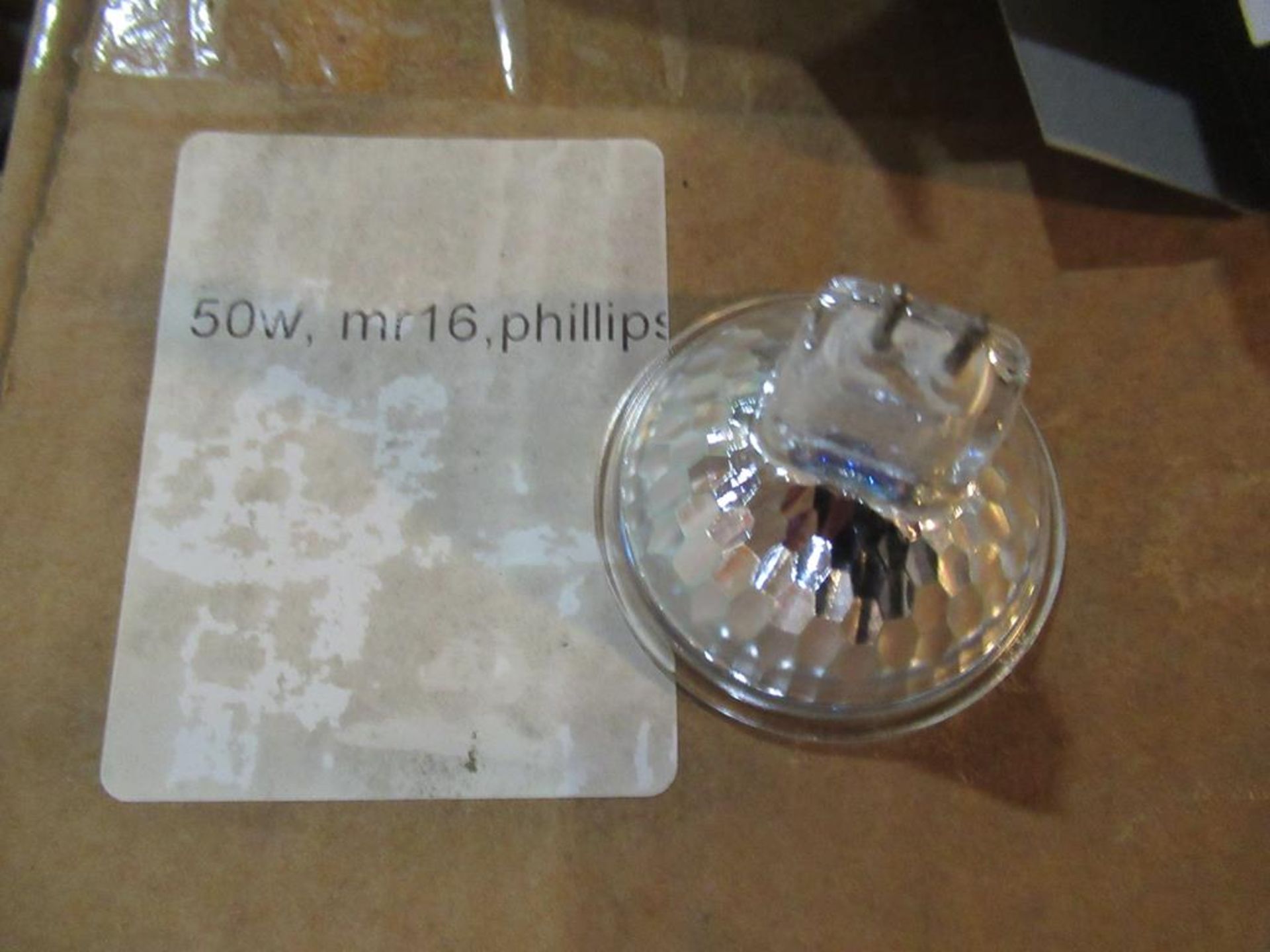 300 x Philips 50W MR16 OEM Trade Price £ 900 - Image 3 of 3