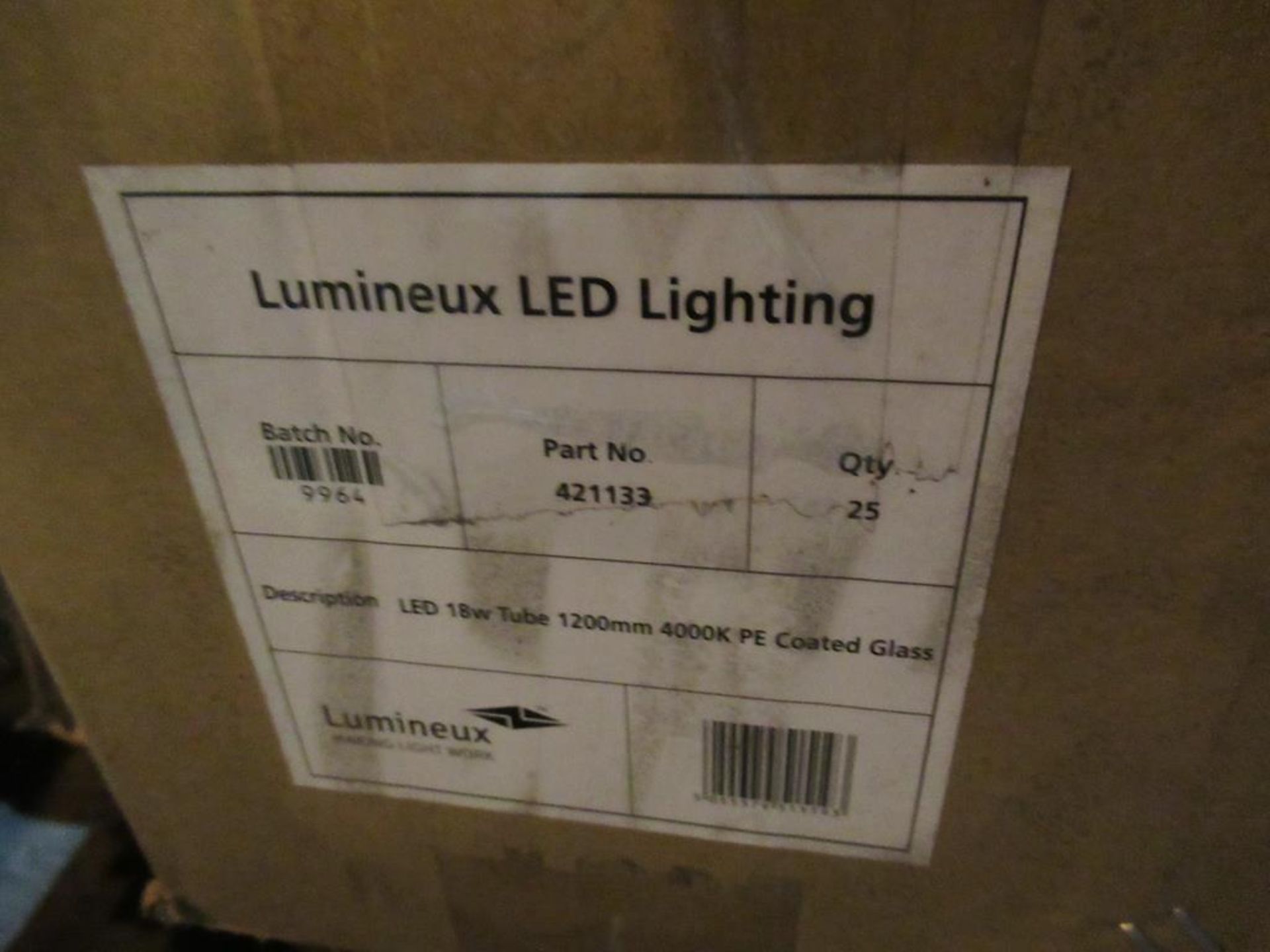 100 x Lumineux LED 18W Tube 1200mm 4000K PE Coated Glass OEM Trade Price £ 299 - Image 3 of 4