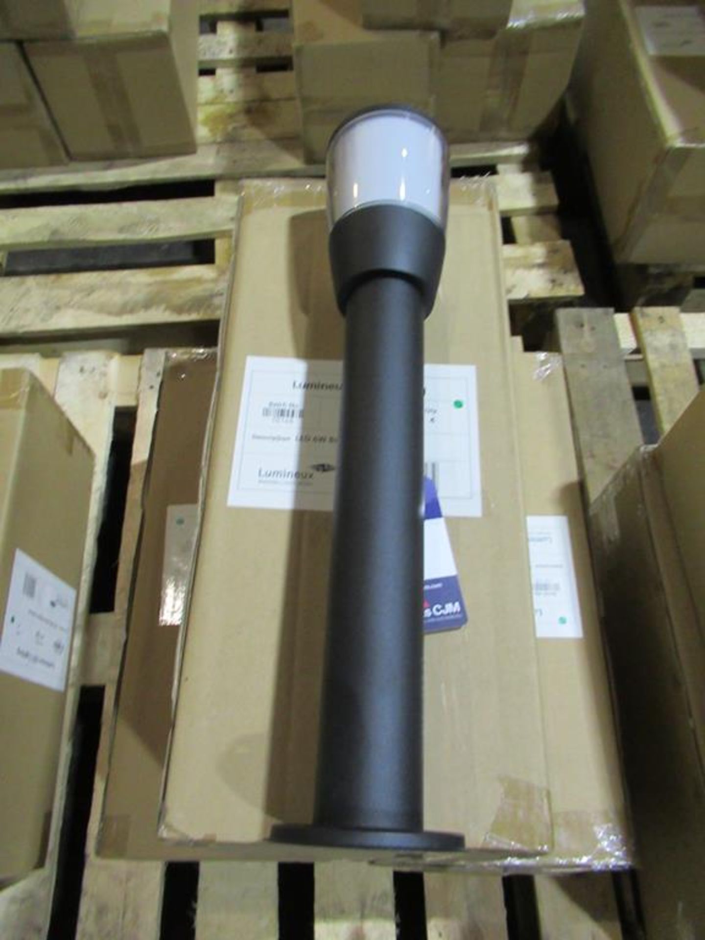 12 x LED 6W Bollard 520mm OEM Trade Price £ 420 - Image 3 of 3