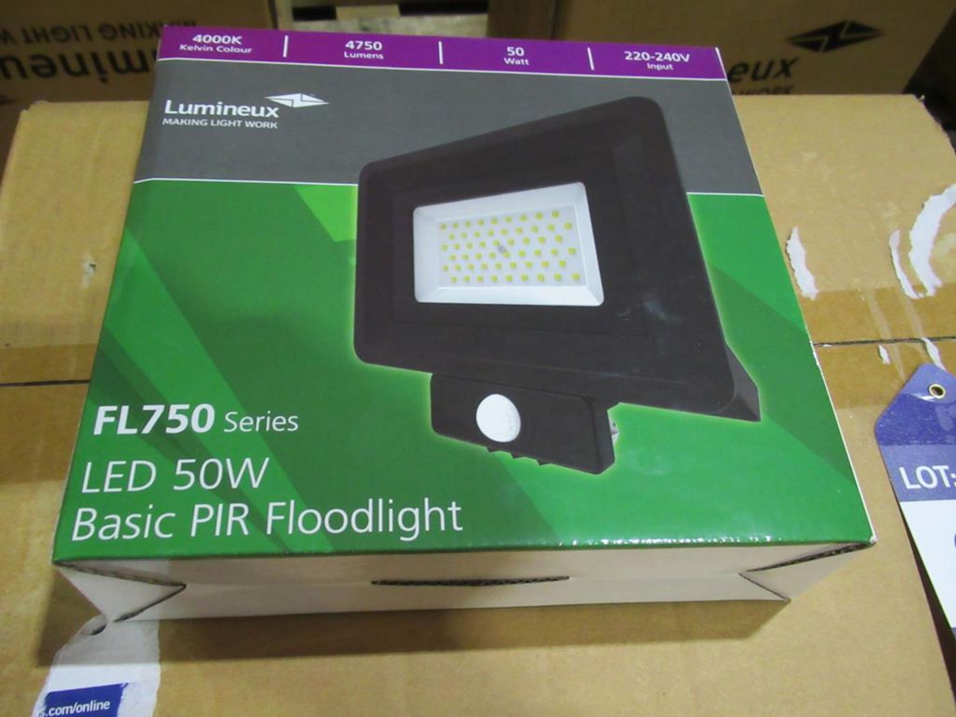 20 x LED 50W PIR Floodlight 4000K 220-240V OEM Trade Price £ 1180 - Image 3 of 3