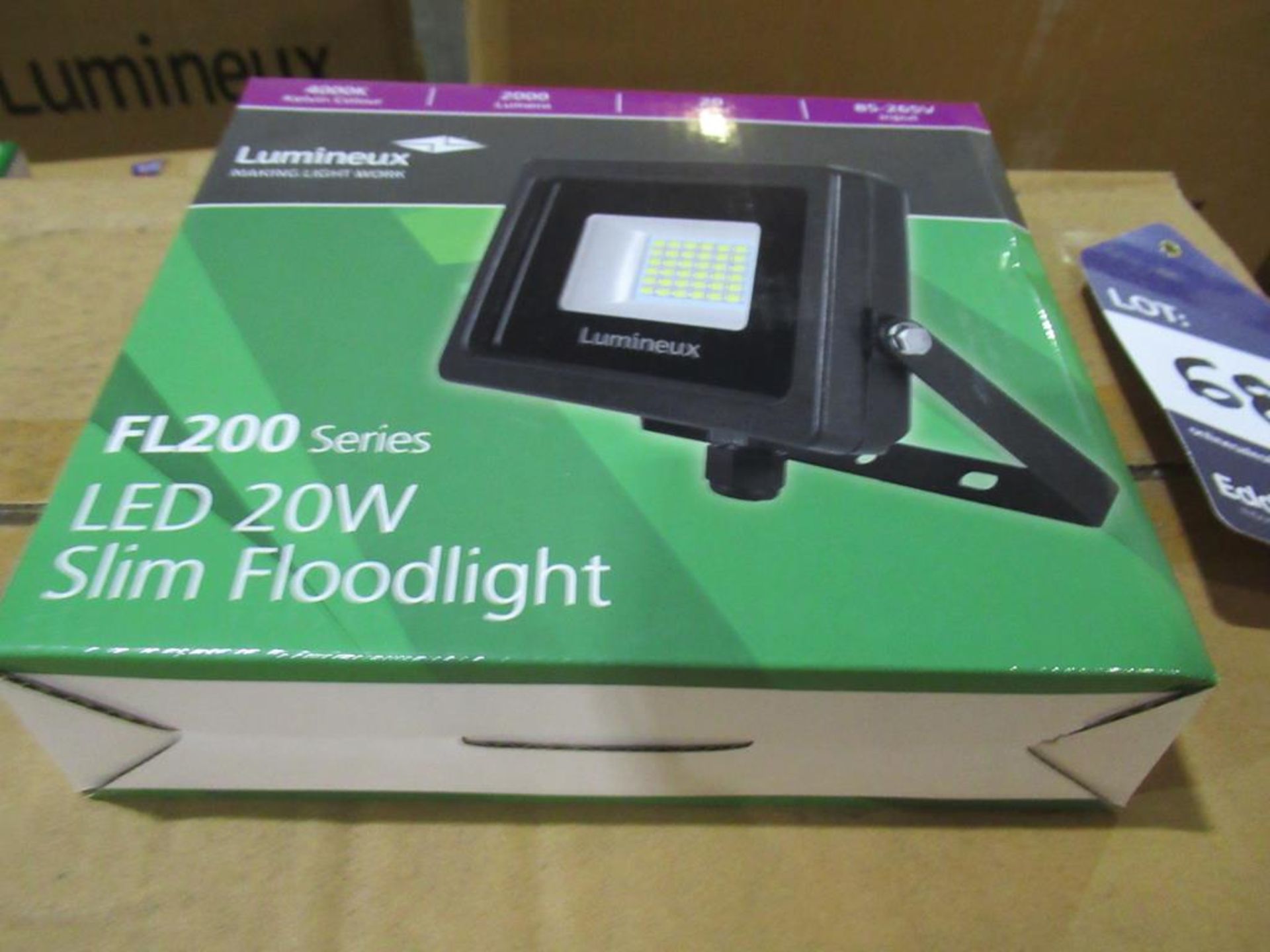 40 x LED 20W Slim Floodlight 4000K 85-265V OEM Trade Price £ 960 - Image 3 of 3