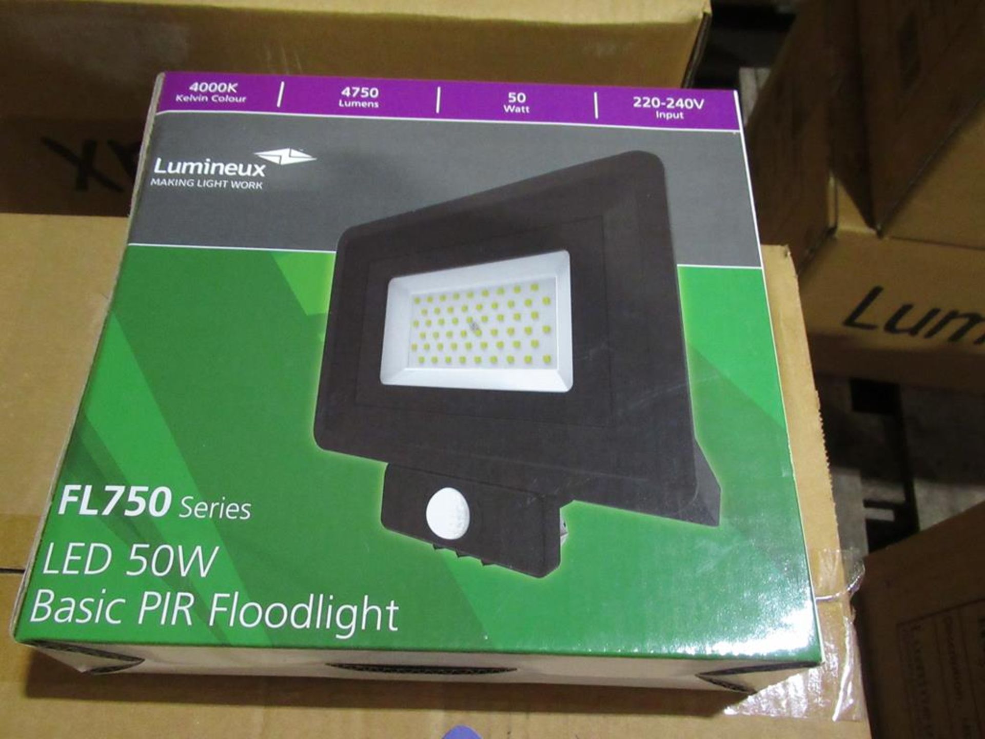 20 x LED 50W PIR Floodlight 4000K 220-240V OEM Trade Price £ 1180 - Image 3 of 3