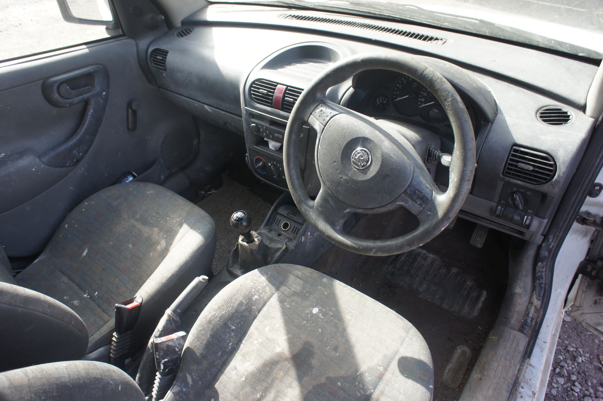 Vauxhall Combo 1700 DTI Van, diesel, white, Regist - Image 10 of 12