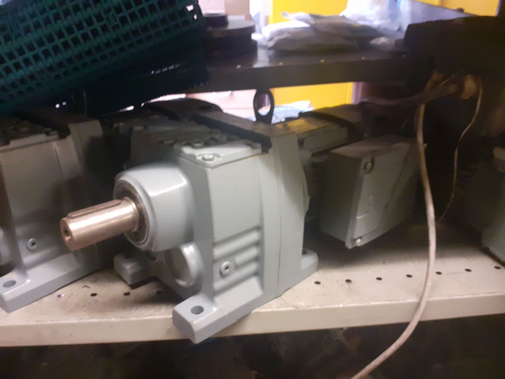 Qty of Various Used and Unused Gearboxes & Motors - Image 3 of 5
