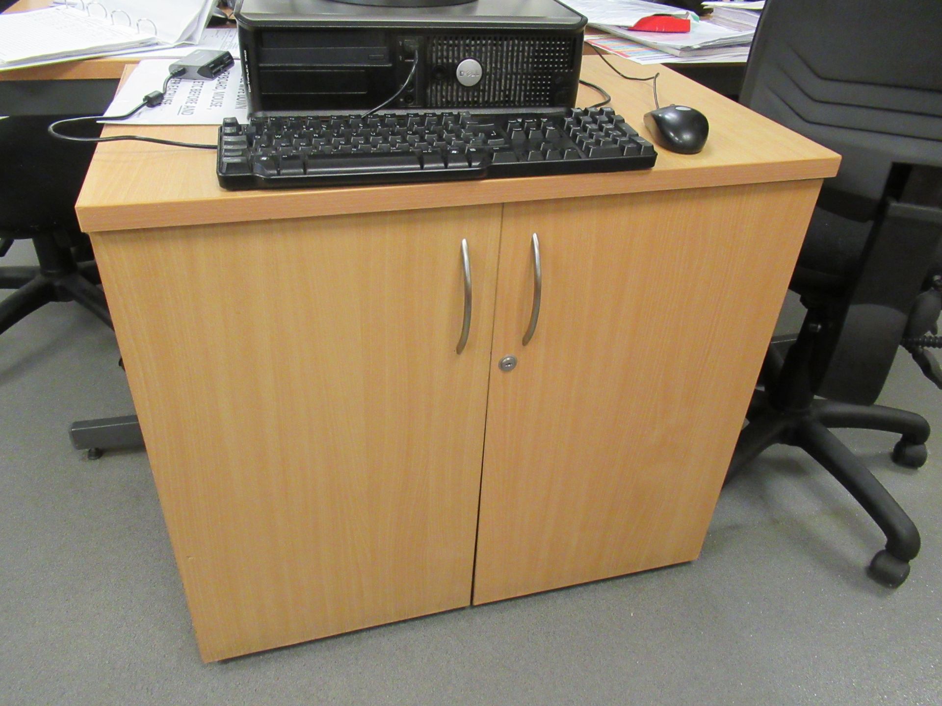 Content of the office desks, 5 x various office desks, 5 x mobile chairs, 2 x tambour fronted cupboa - Image 9 of 9