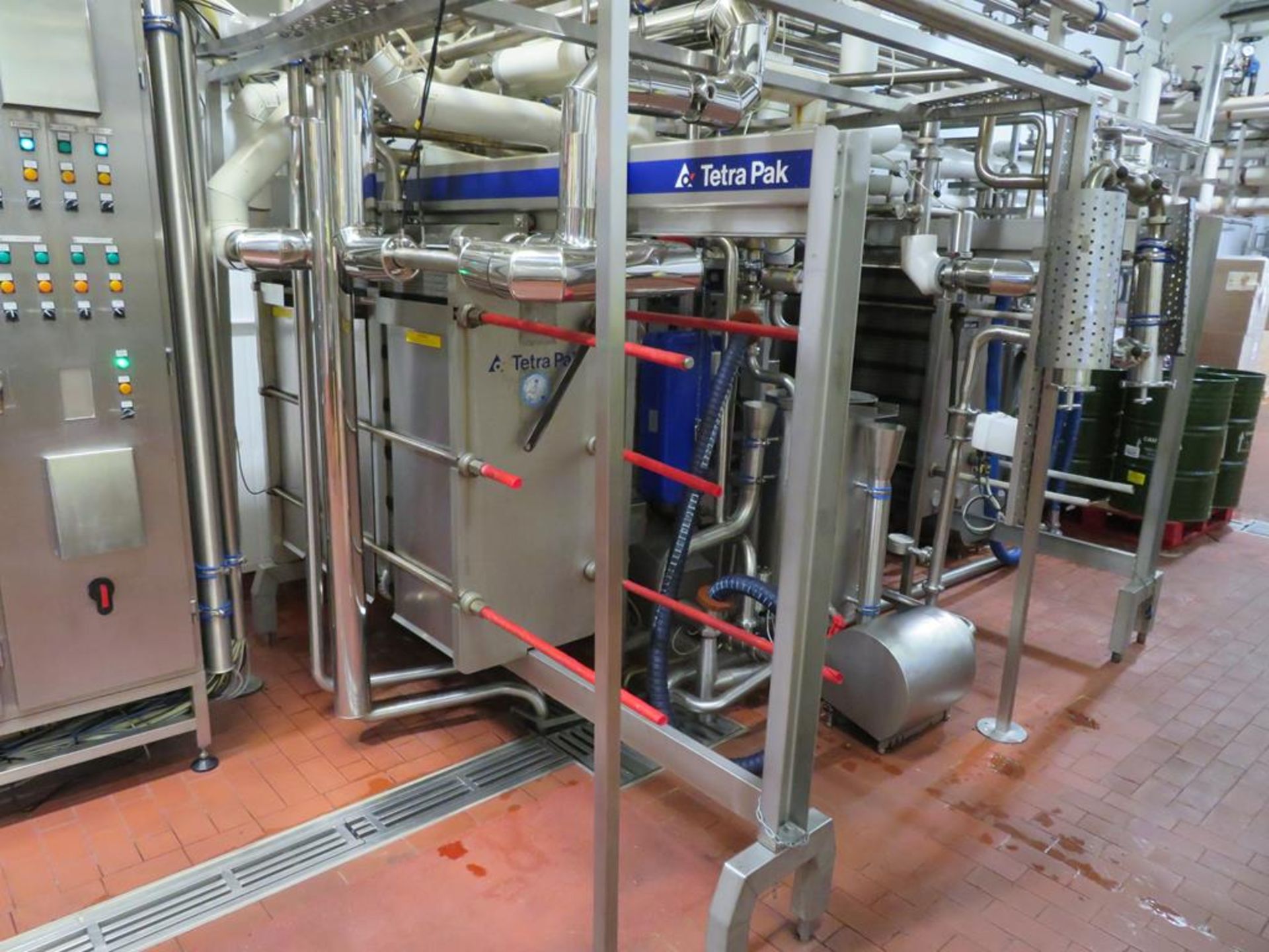 Alfa 2 Pasteuriser Plant Inc. Tetrapak Pasteuriser, Control Panel etc