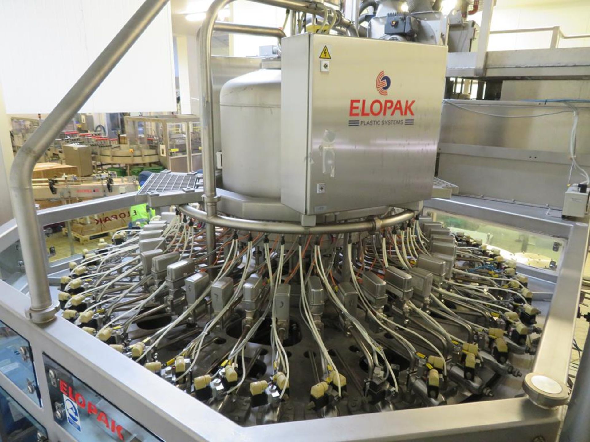 Elofill Rotary Clean 1200-40 Head Bottle Filler with 8 Head Screw Capper, Meyer Cap Hopper with Feed - Image 6 of 25