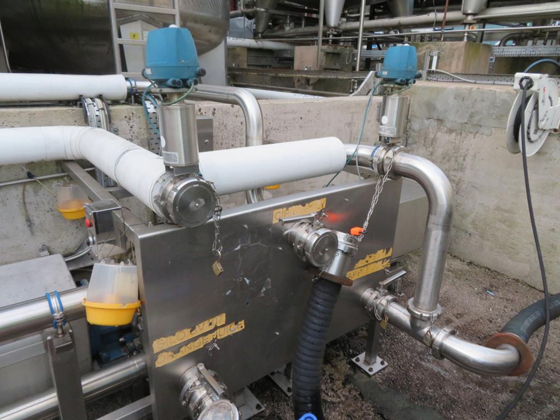 Liquid Transfer System Inc. 2x Fristam FL2.130S Pumps, Valves and Pipework - Image 5 of 7