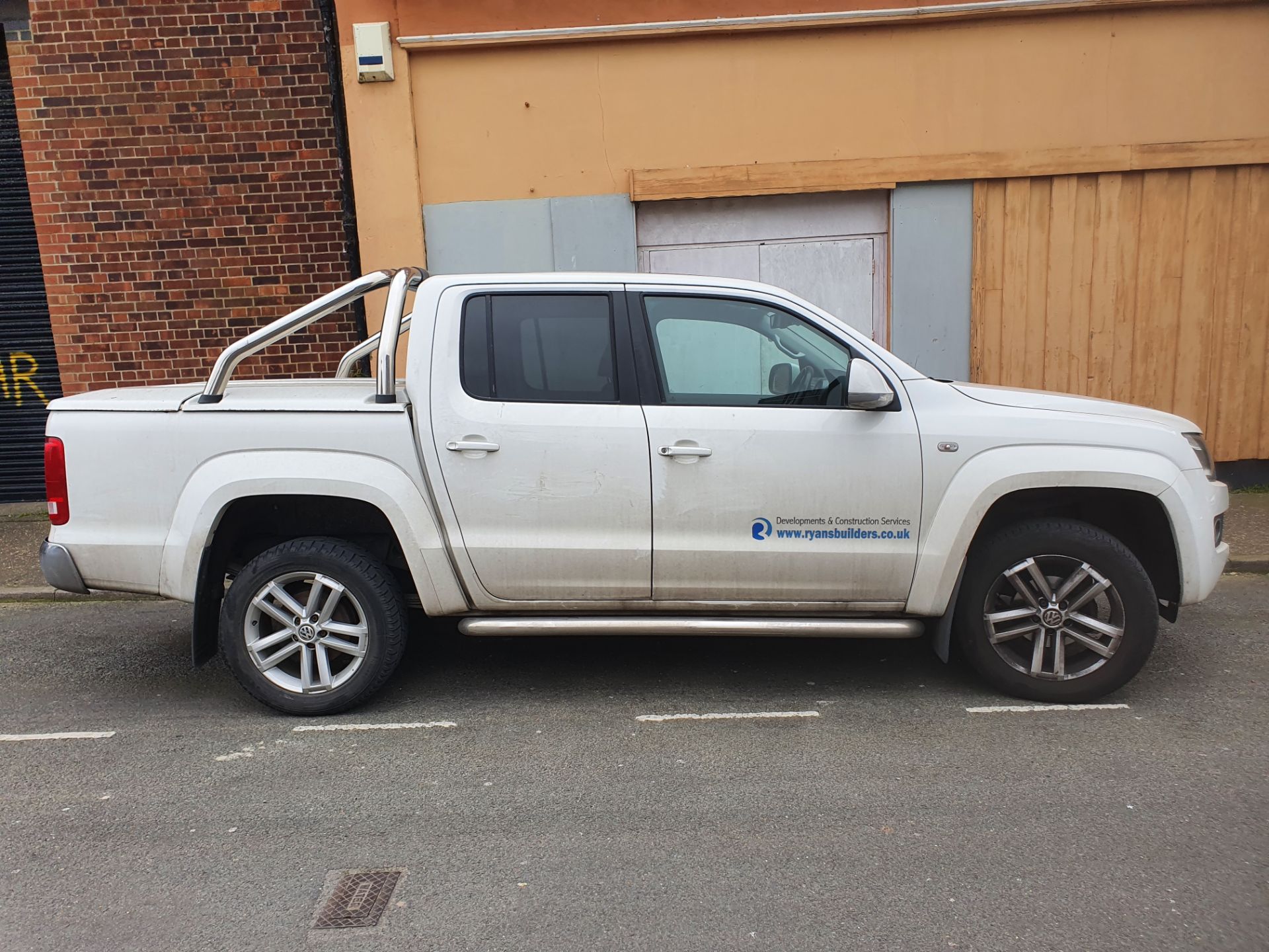 VW Amarok Highline 2.0 TDi 180 4 Motion Double Cab - Image 2 of 10