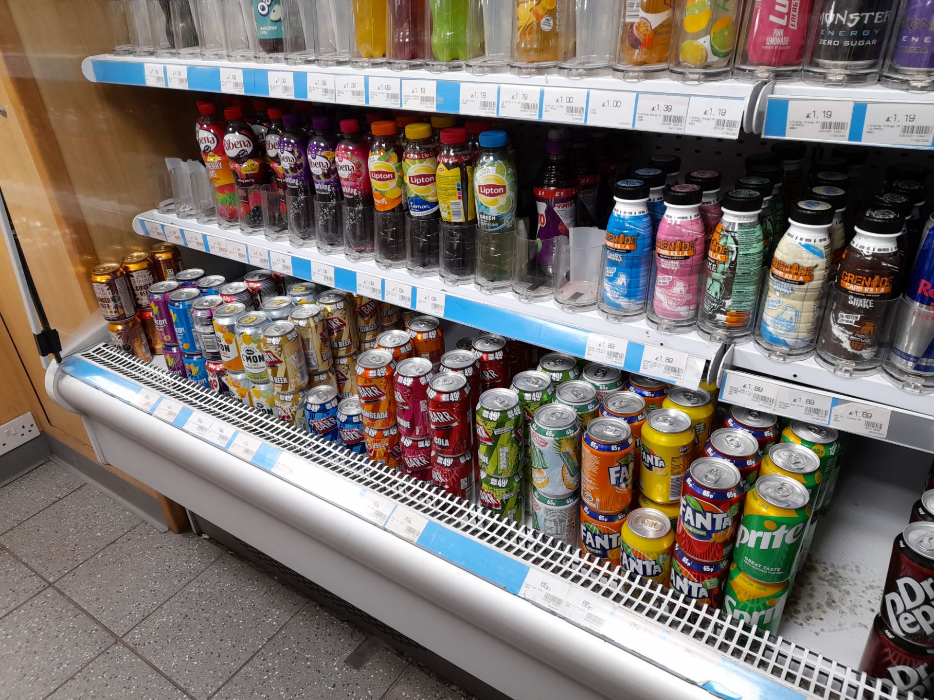 Large quantity of assorted soft drinks stock (cans and bottles) to 2 x refrigerators, and 3 x bays - Image 4 of 15