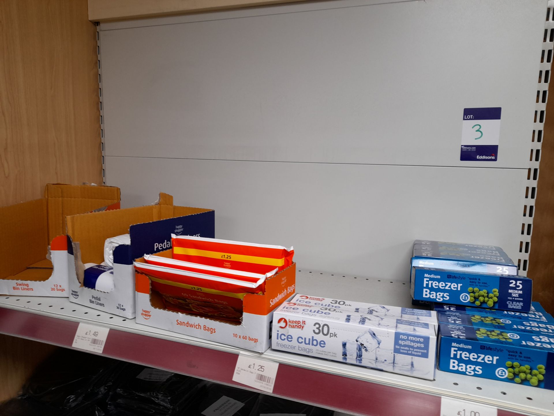 Large quantity of assorted household products to 4 x bays of shop racking, to include toilet - Image 16 of 18
