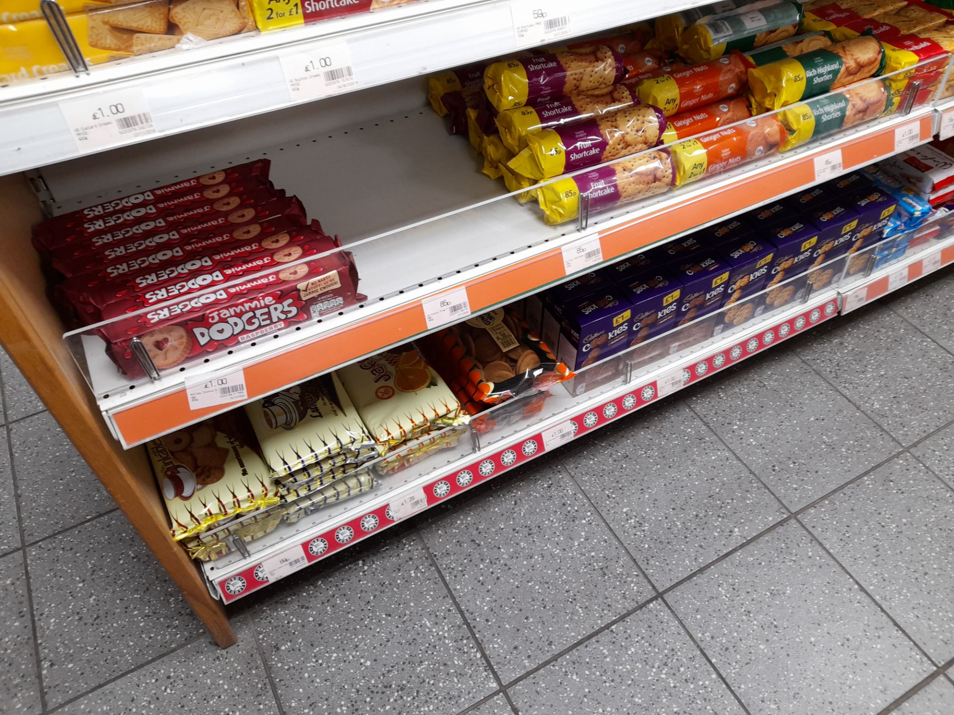 Contents to double sided shop display to include assortment of biscuits, tea bags, coffee, cakes, - Image 3 of 18