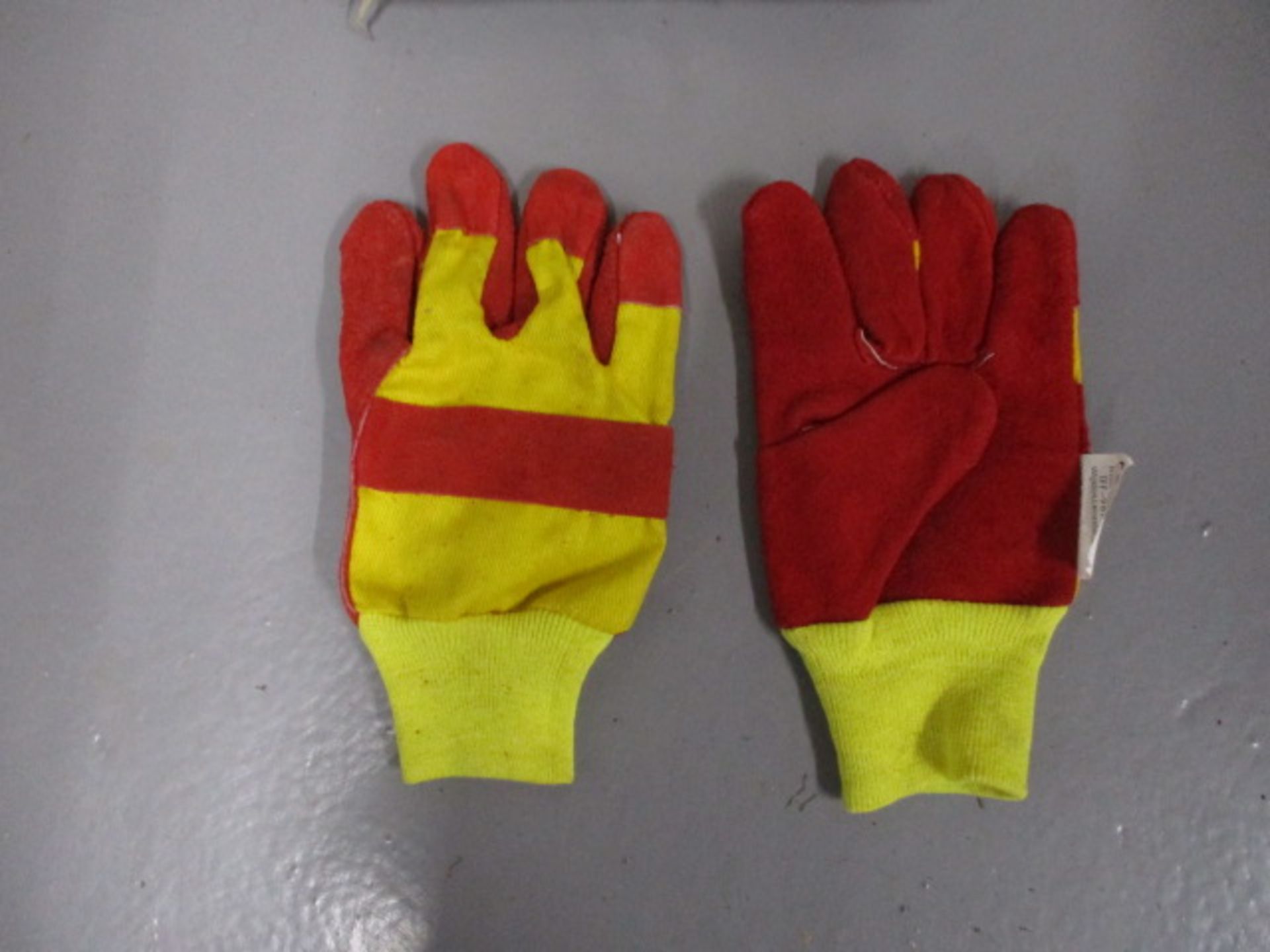 Industrial work gloves - Image 3 of 3