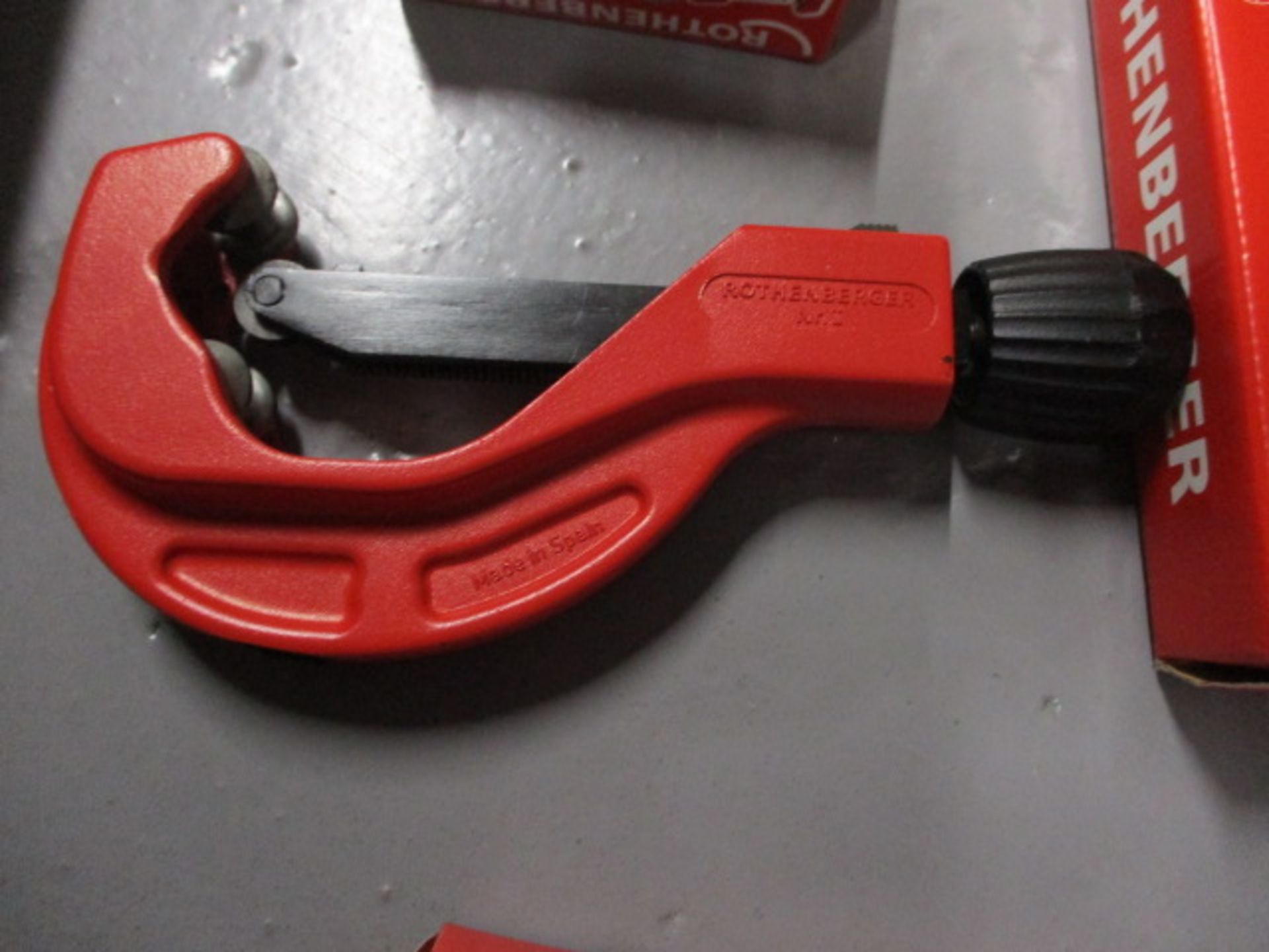 Tube cutters - Image 2 of 3