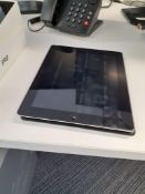 Apple A1396 iPad 64GB, Serial Number DN6FWV7NDFJ3