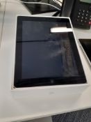 Apple A1395 iPad 16GB (Boxed) Serial Number DMRJL2XLDFHW