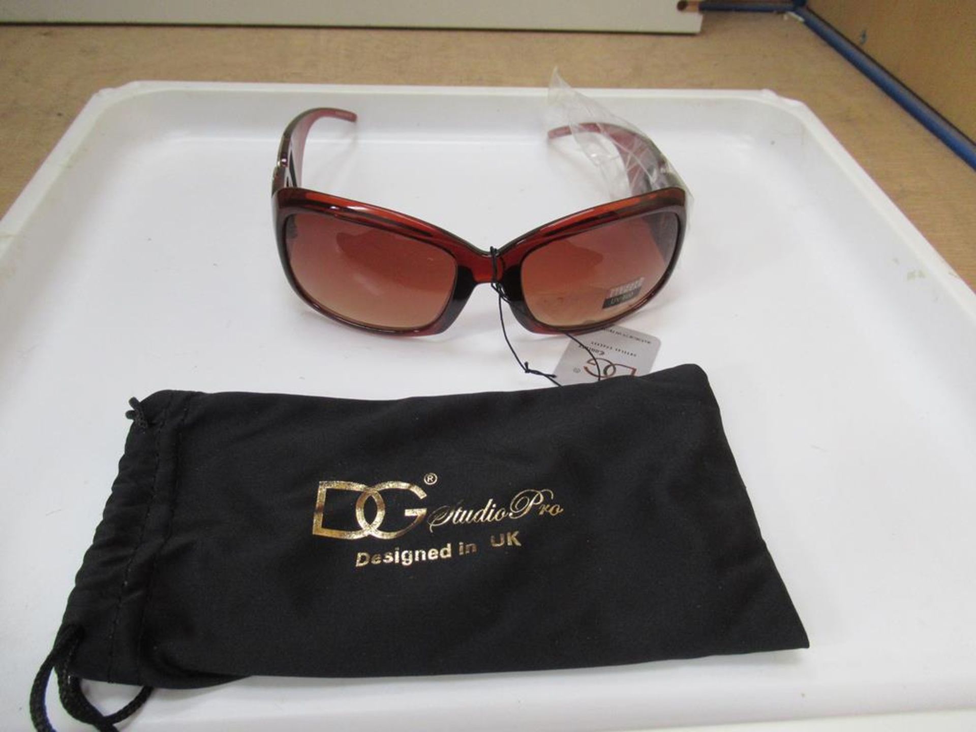 Approx 250 x Gucineri T001 Designer Sunglasses - Image 2 of 3