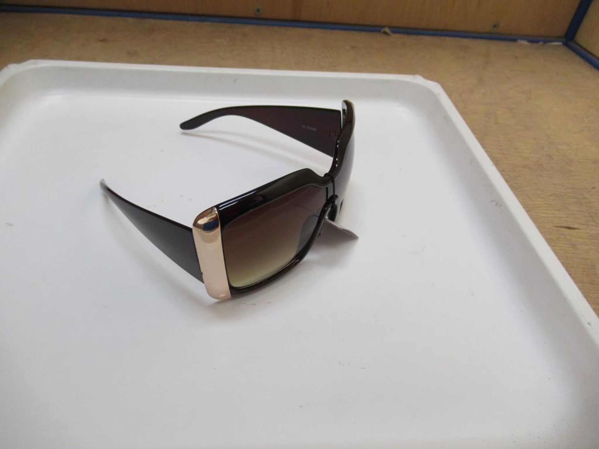 Approx 250 x Gucineri GGT001 Designer Sunglasses - Image 3 of 3