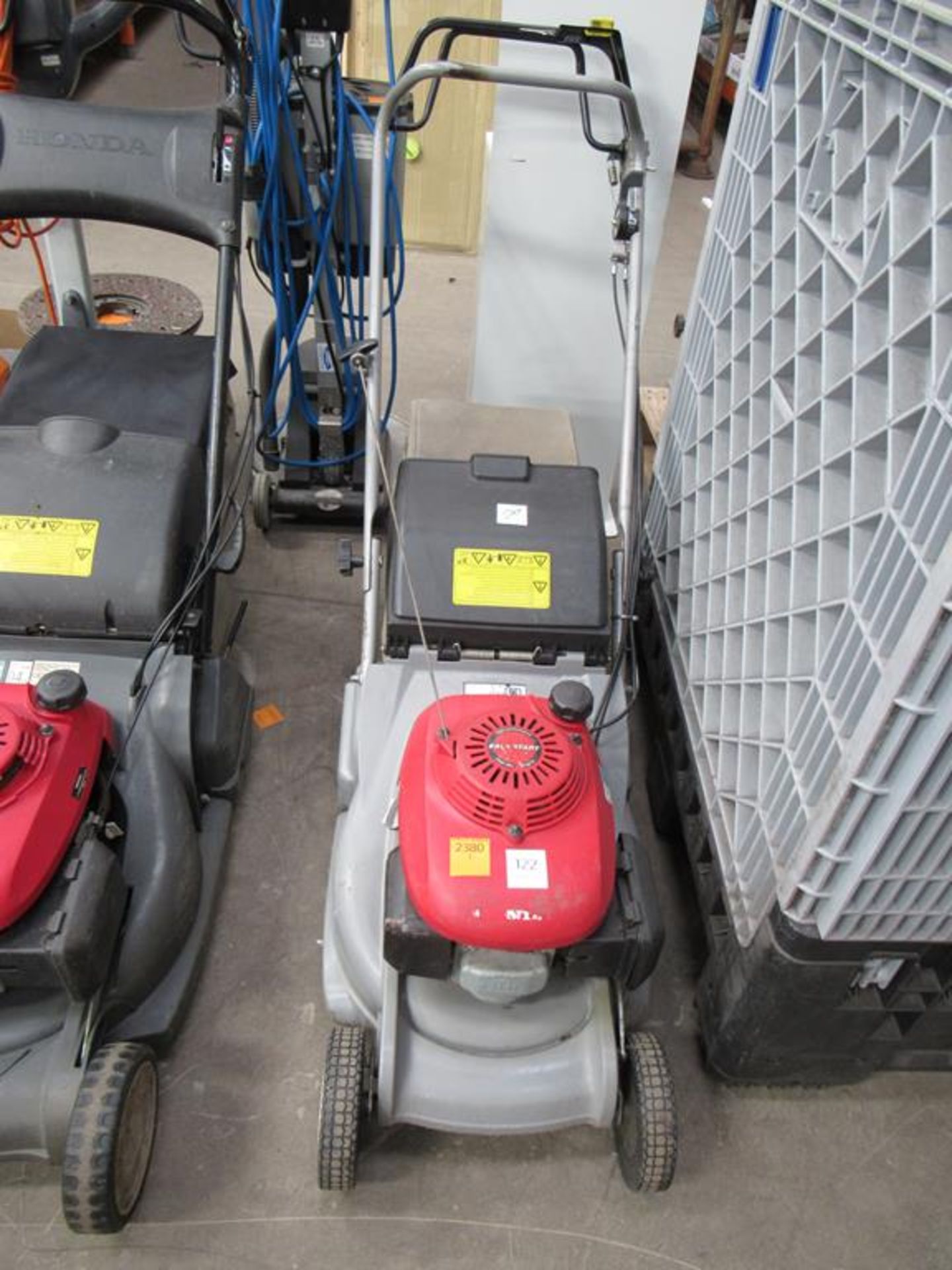 Honda HRB 476c petrol self propelled Mower with rear roller