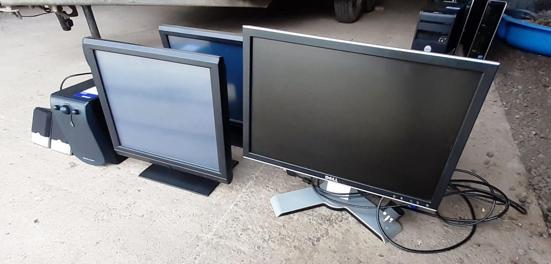 4 various monitors with an Altec Lansing speaker system - Image 3 of 3