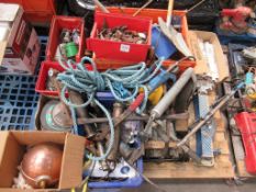 Pallet of assorted items including oil cans, jockey wheel, bulbs, handtools etc.