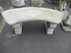 Classic Seat - curved seat on classic plinths