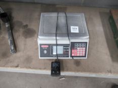 Avery Berkel FX220 electric scales