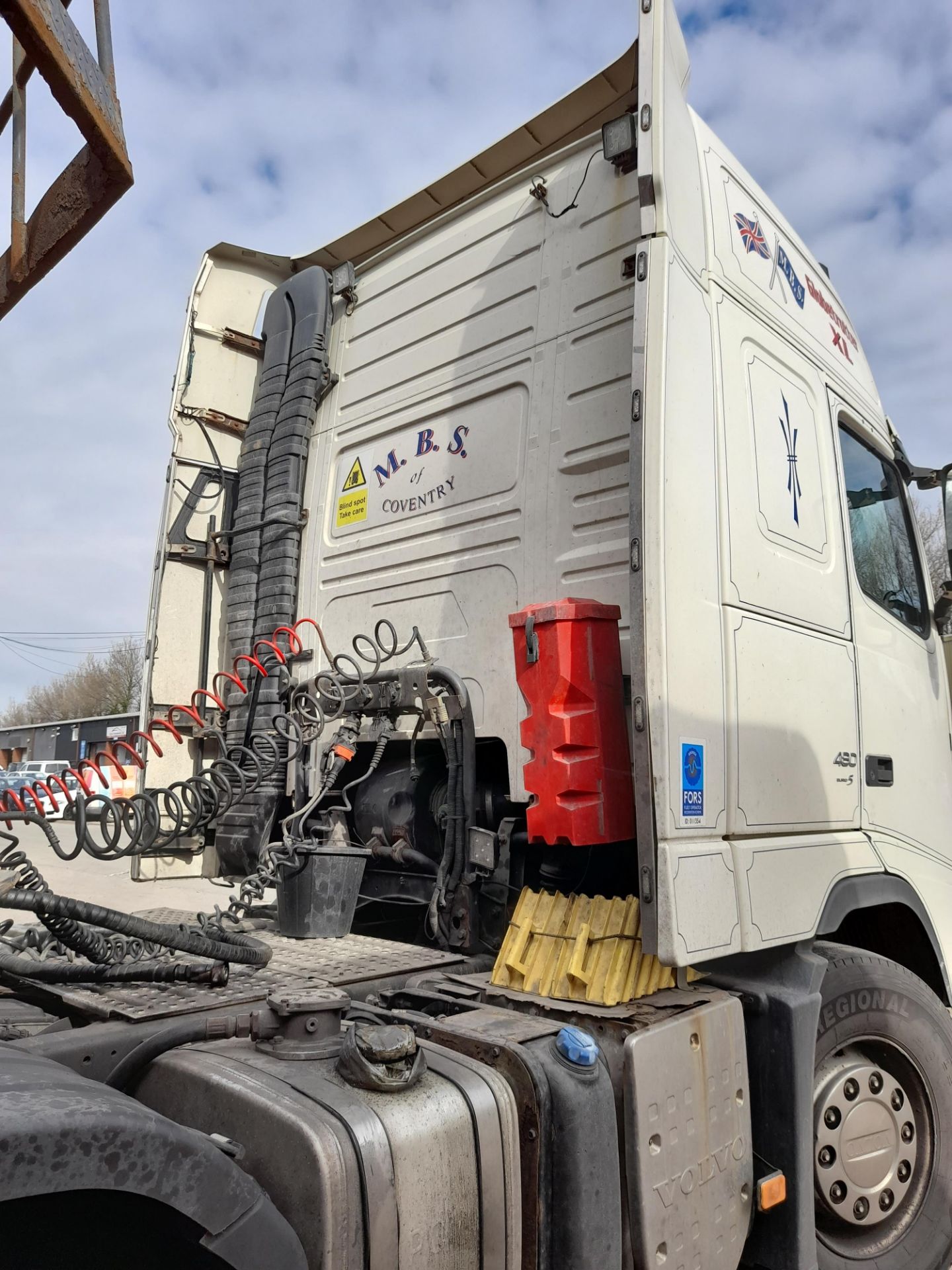 Volvo FH480 Euro 5 Globetrotter XL tractor unit, Reg KV09 WSN, DOR – 06/2009, V5 - TBC, MOT - May - Image 5 of 15