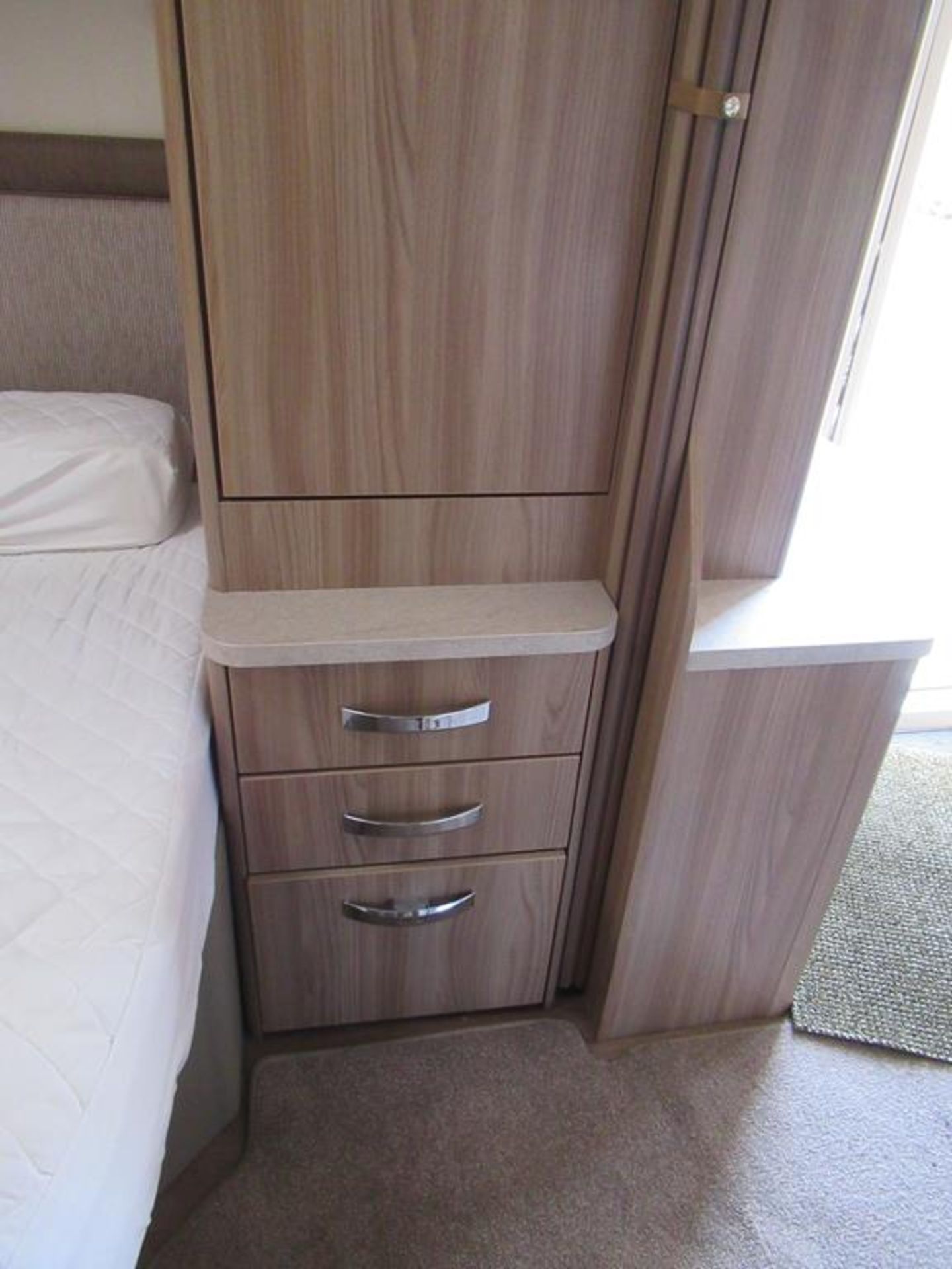 2015 Swift Challenger Sport 584 - 4 Berth Caravan - Image 29 of 47