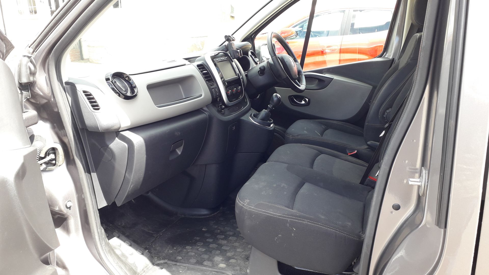 Renault Trafic SWB SL27 dCi 120 Sport Nav Panel Van, Registration MT19 KNB, First Registered 29 - Image 14 of 31