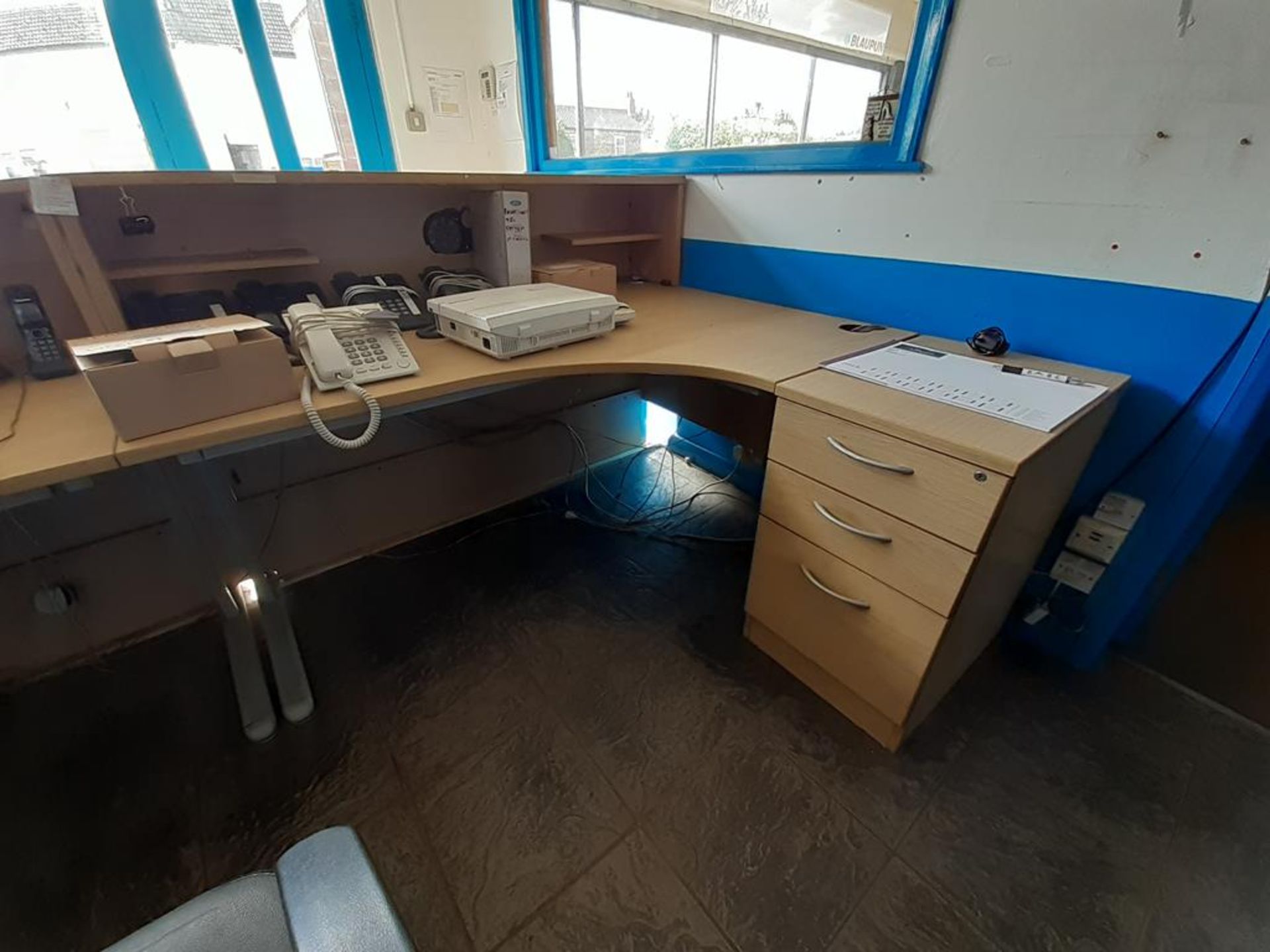 2x L Shaped Reception Desks with 3 x Mobile Office Chairs and Qty of Shelving - Image 5 of 6