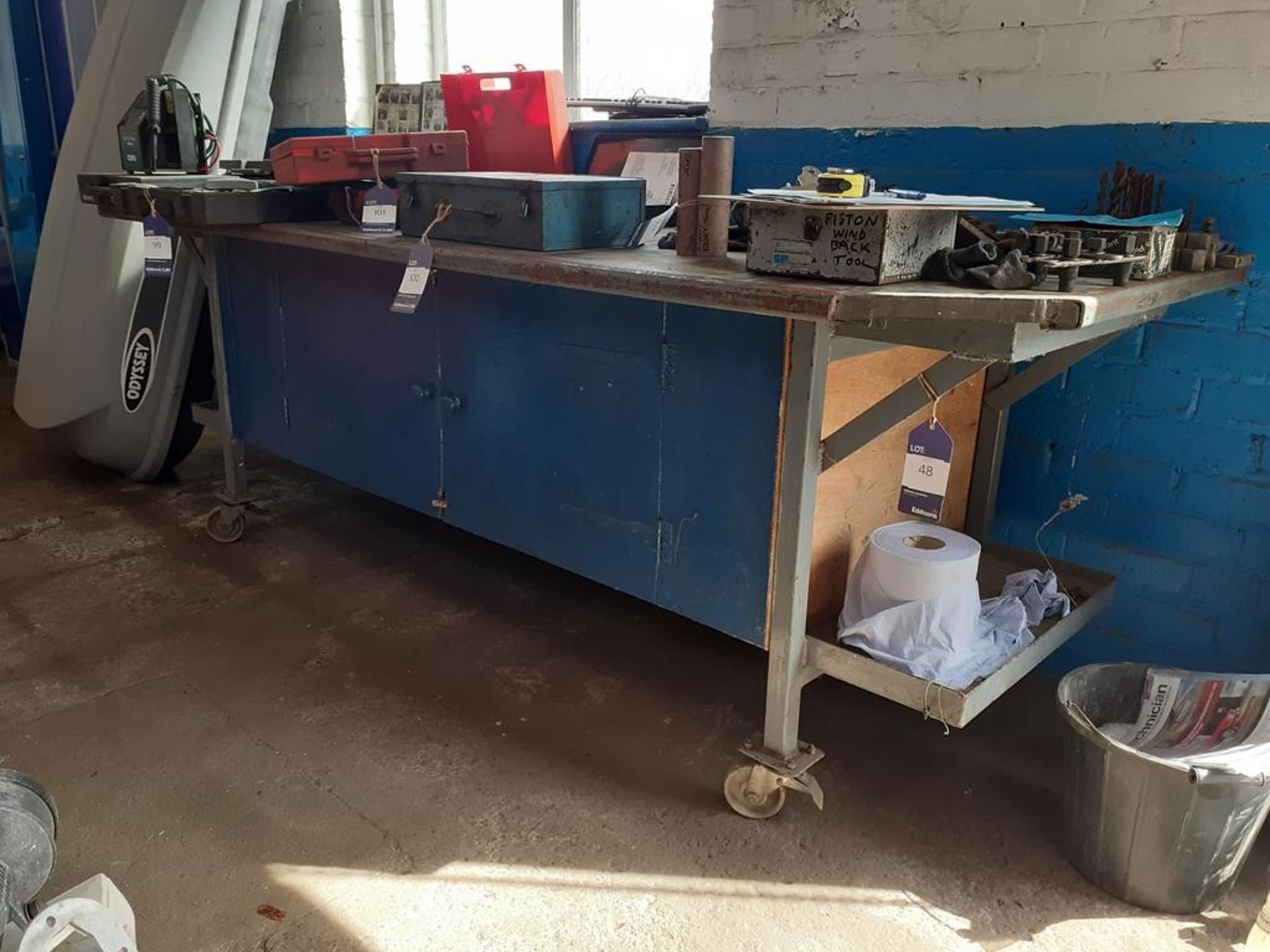 Mobile Metal Framed Work Bench