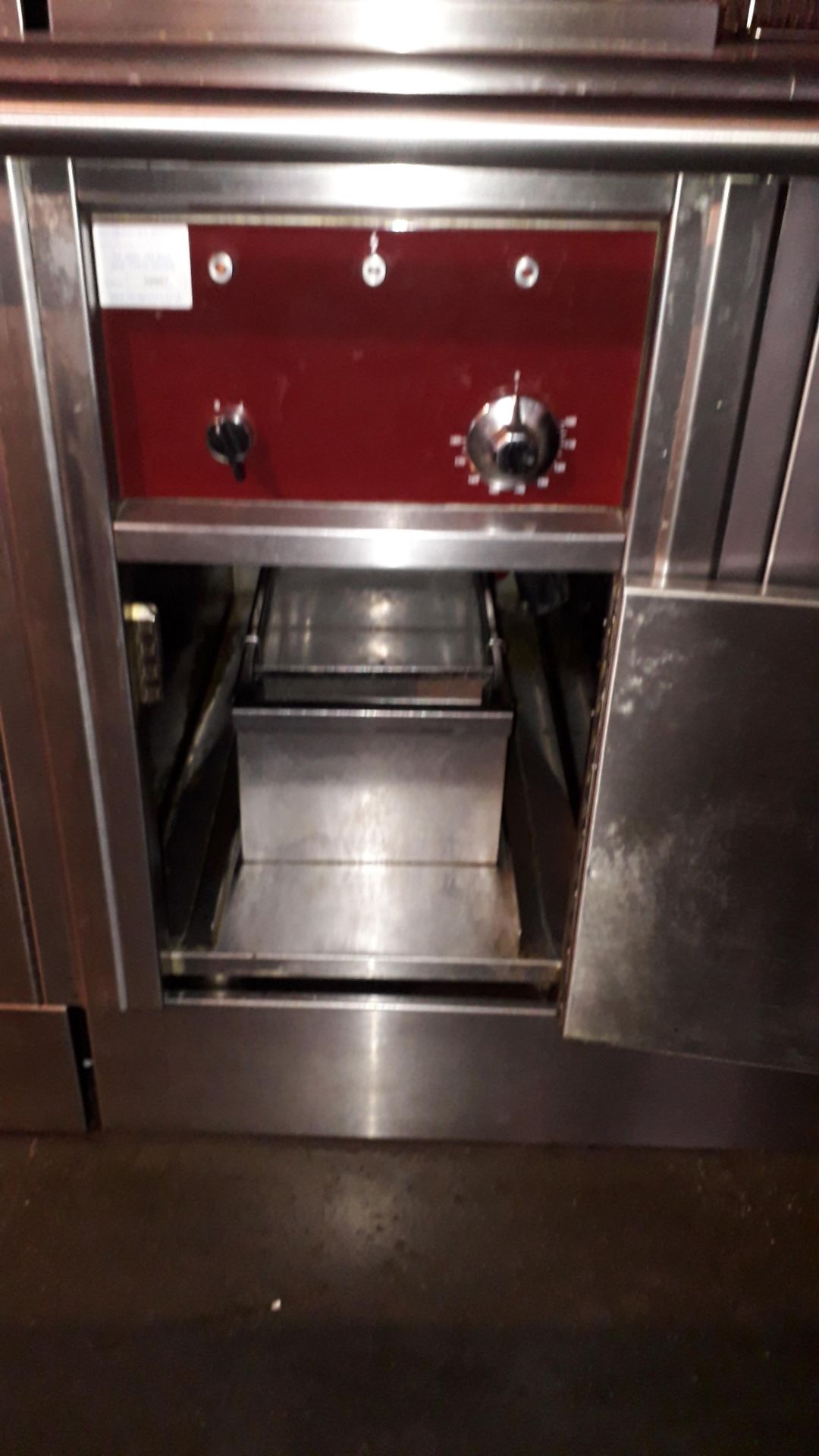 Charvet stainless steel 3 phase electric Deep Fat Fryer with work surface section, 425mm x 806mm. - Image 5 of 5