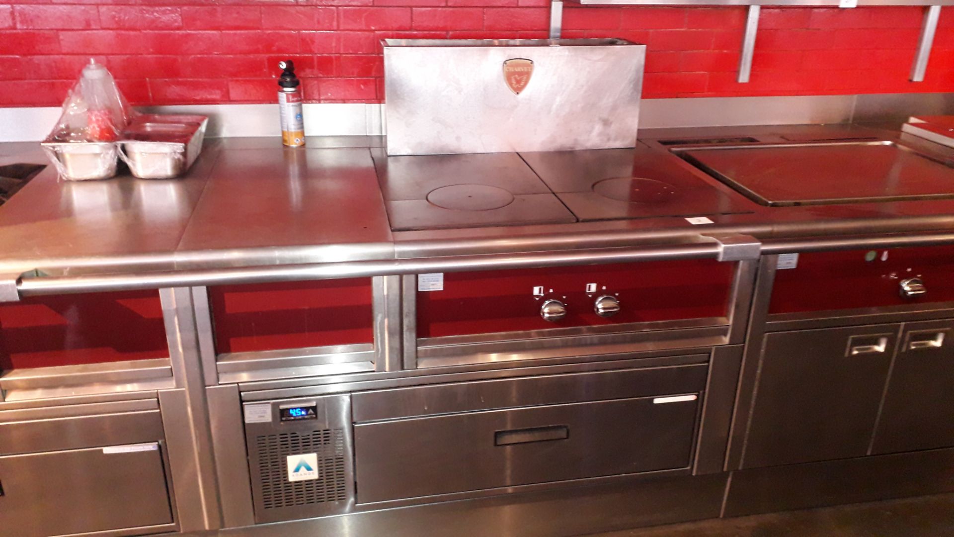 Charvet stainless steel four burner Range with work surface section, 425mm x 806mm and Adande single - Image 4 of 12