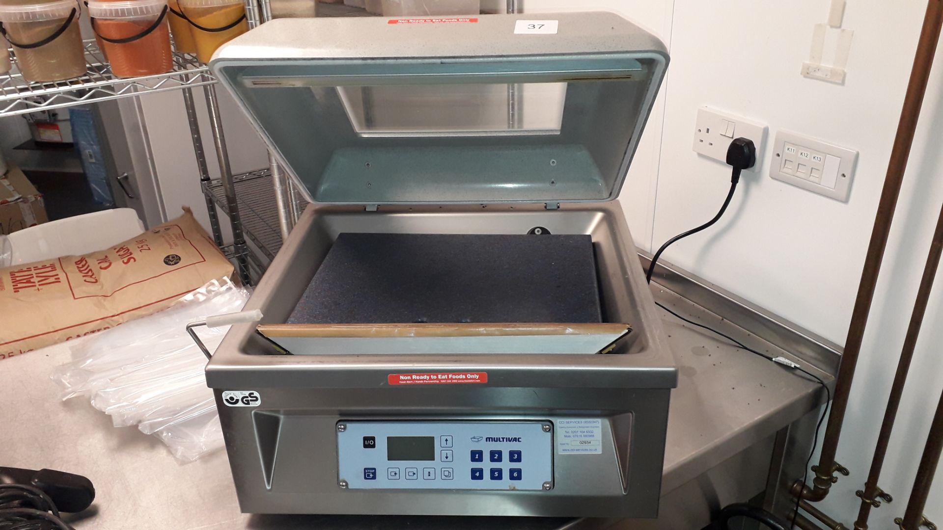 Multivac C200 stainless steel Vacuum Packing Machine, serial number 245241 (2017) - Image 2 of 3