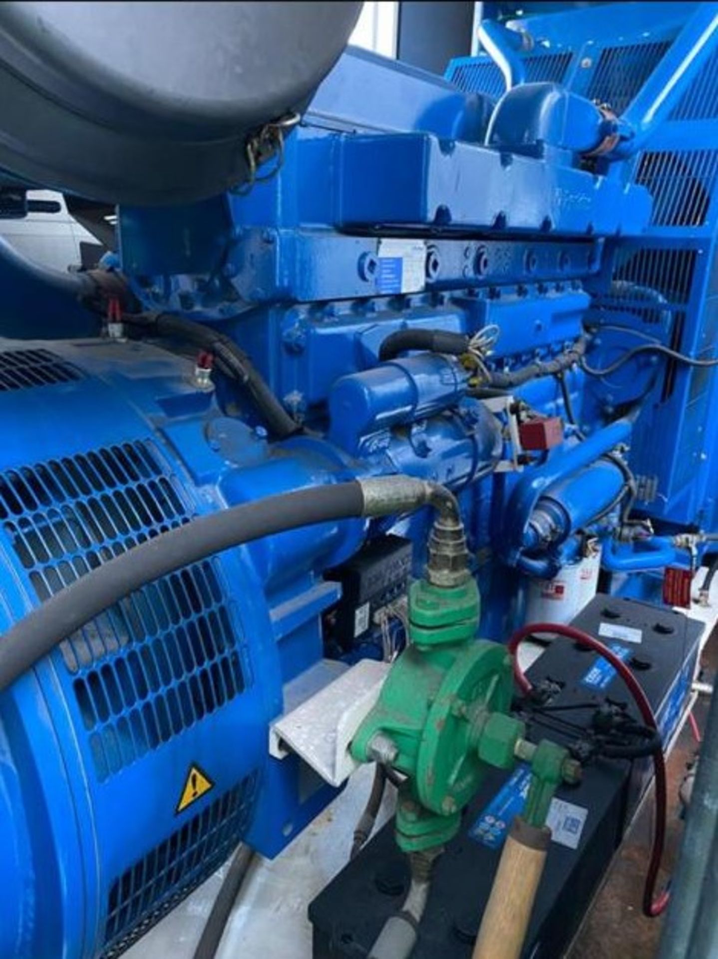 Perkins/ FG Wilson 350KVA Skid Mounted Diesel Generator - Image 9 of 10