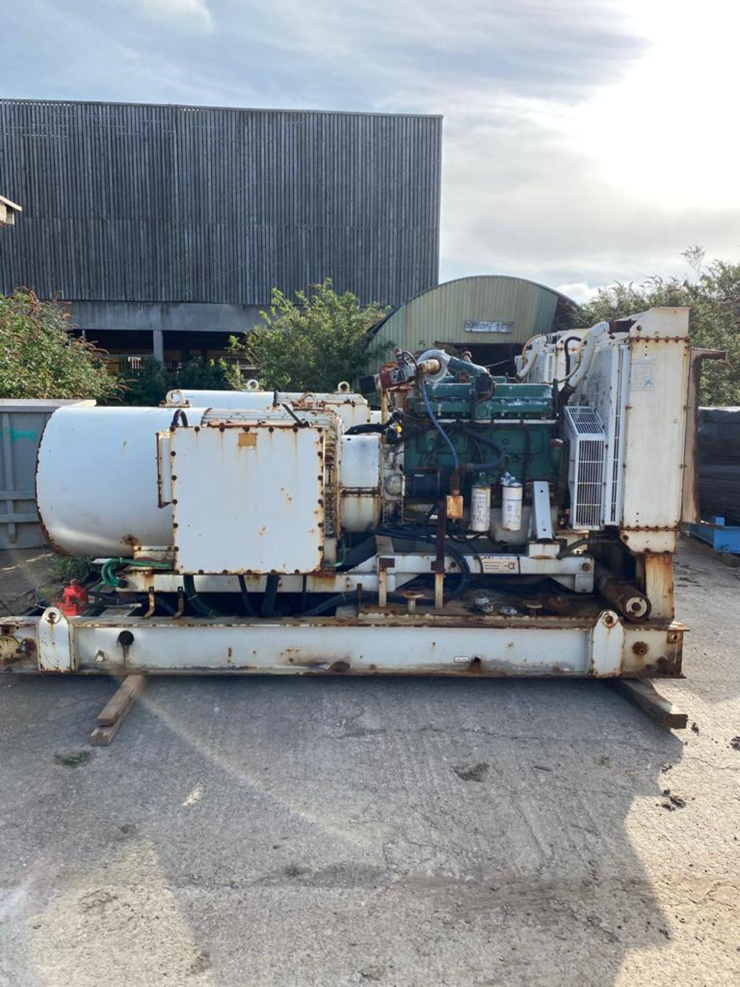 Volvo/ Kato Skid Mounted Diesel Generator