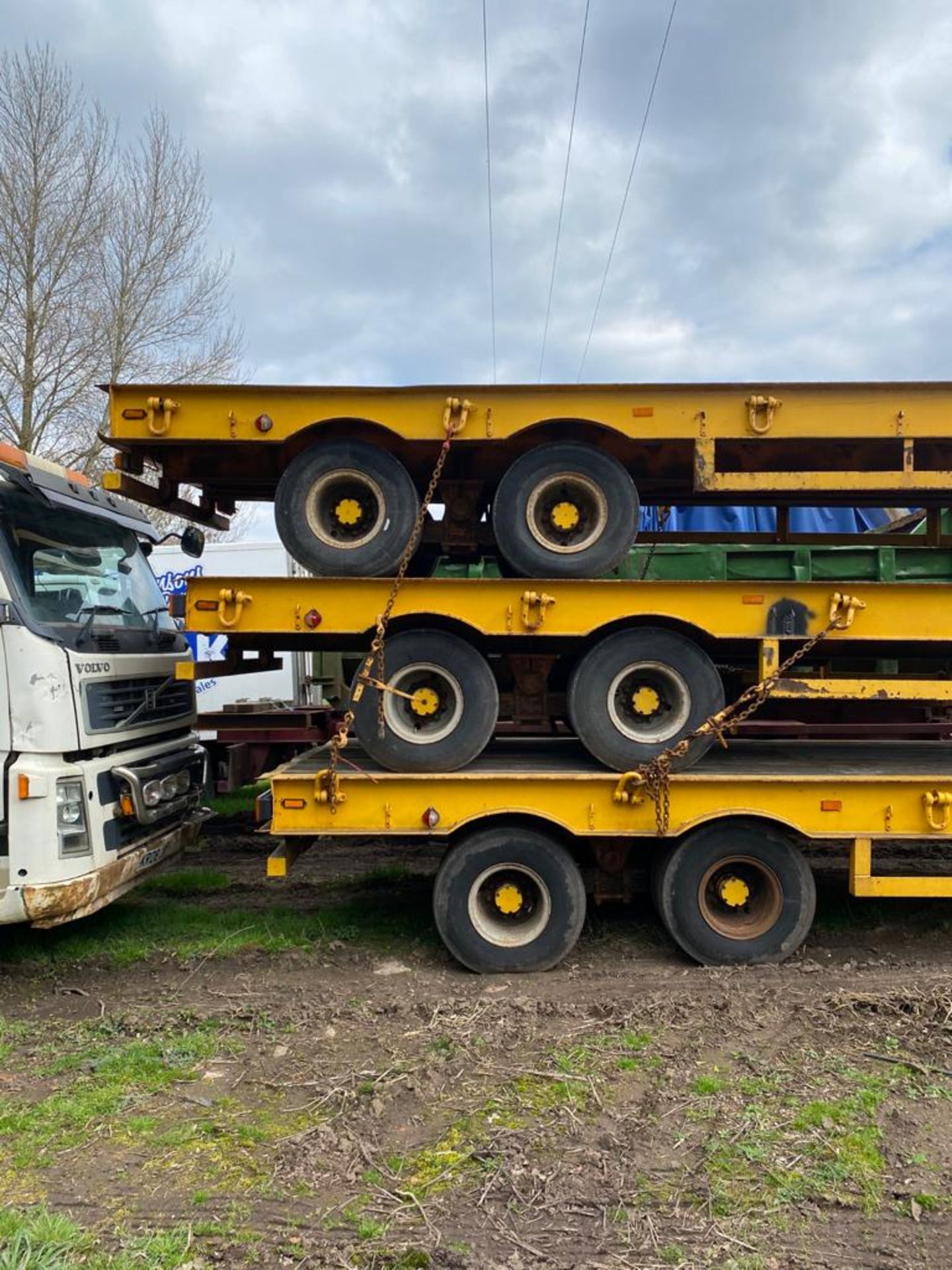 Heavy Duty Tandem Axle Semi Trailer 30T Capacity