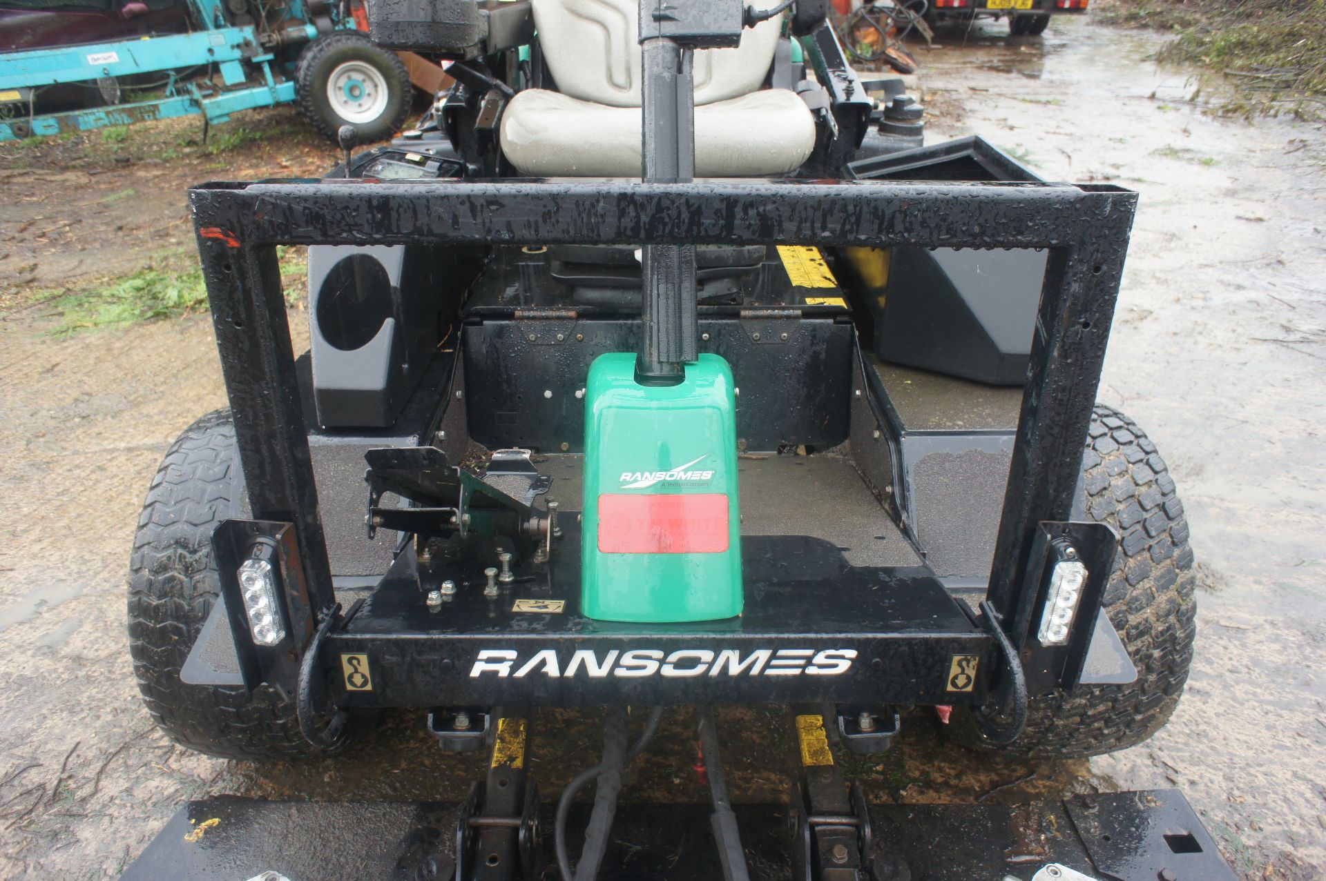 Ransomes HR300 Rotary Ride-On Mower, diesel engine, 60 in. cutting deck, ROPS bar, hazard led kit, - Image 10 of 20