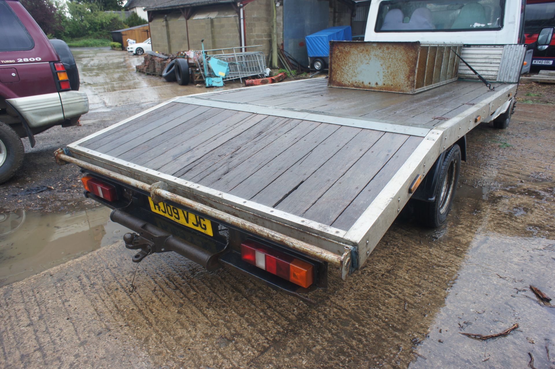 Ford Transit 350EF TDCi, LWB, recovery body (4.3m x 2.2m) with ramps, diesel, 2402cc, white, - Image 5 of 13