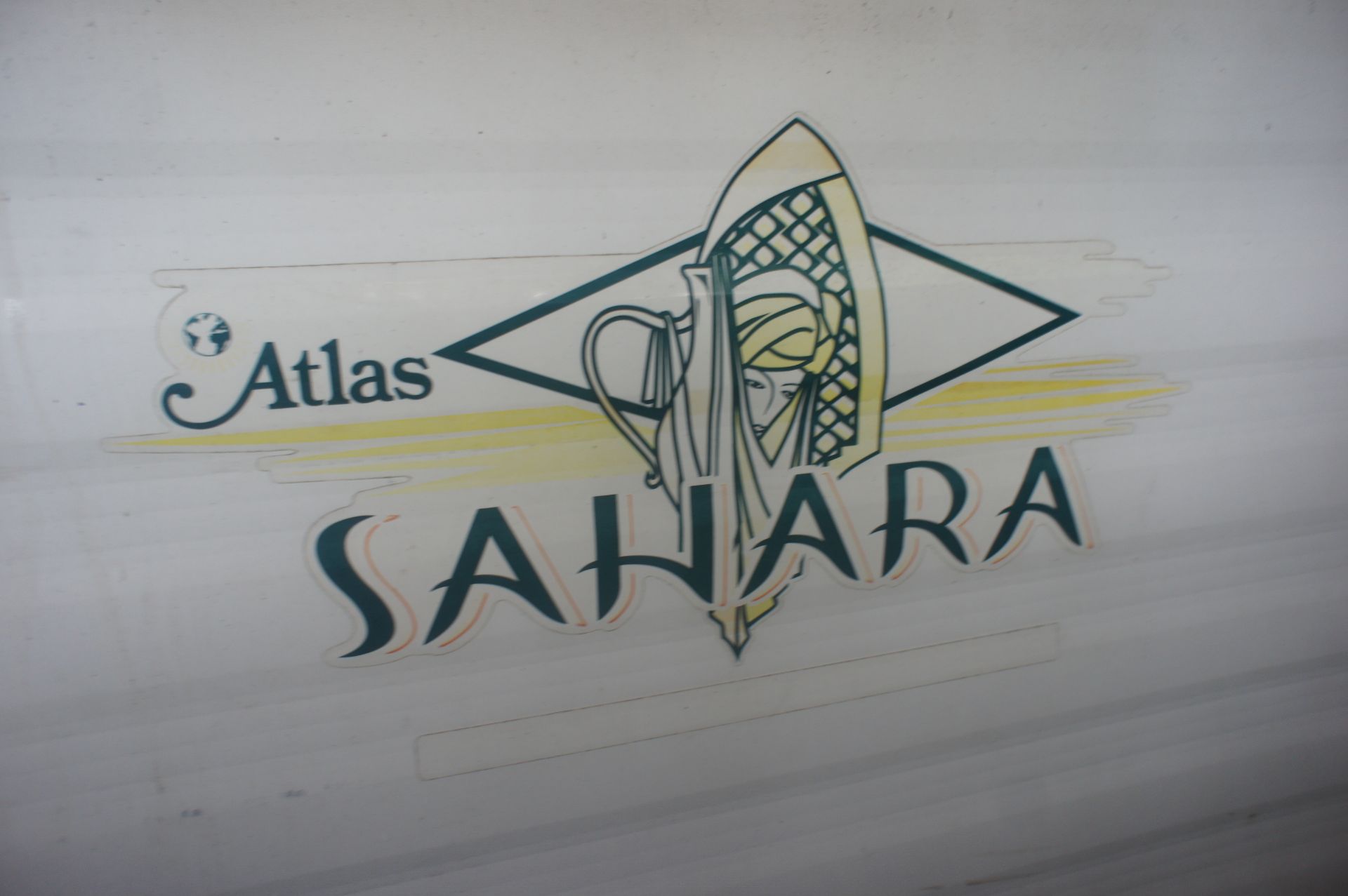 Atlas Sahara Static Caravan, 28ft (L) x 10ft (W), fitted kitchen with 4 burner hob with oven, 1 - Image 13 of 15