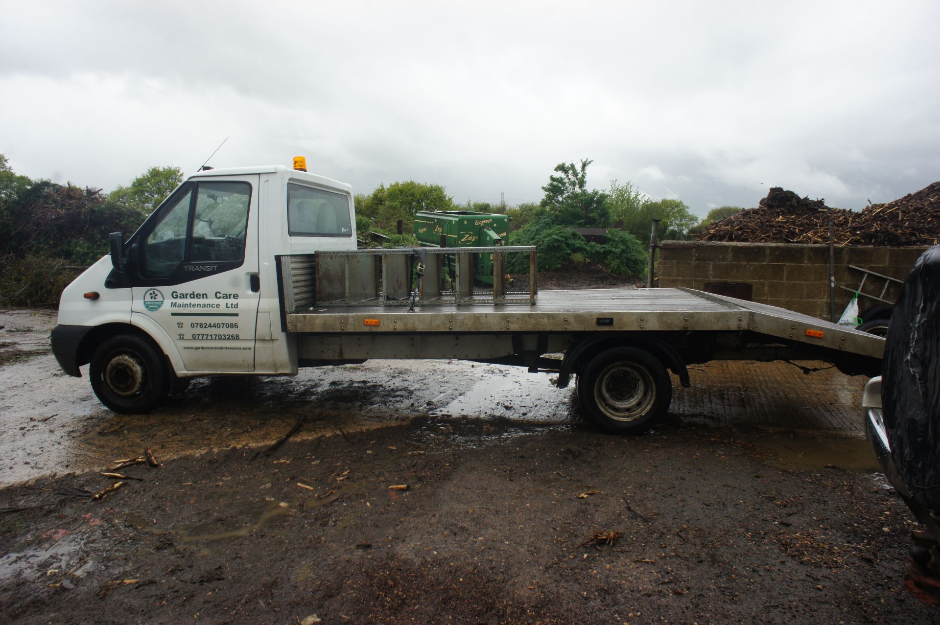 Ford Transit 350EF TDCi, LWB, recovery body (4.3m x 2.2m) with ramps, diesel, 2402cc, white, - Image 8 of 13