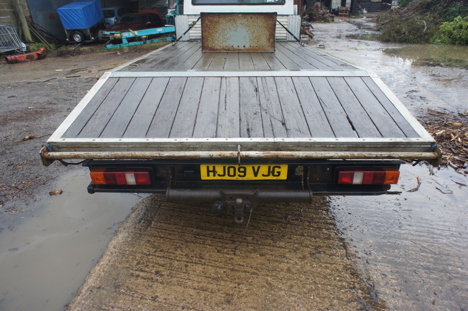 Ford Transit 350EF TDCi, LWB, recovery body (4.3m x 2.2m) with ramps, diesel, 2402cc, white, - Image 6 of 13