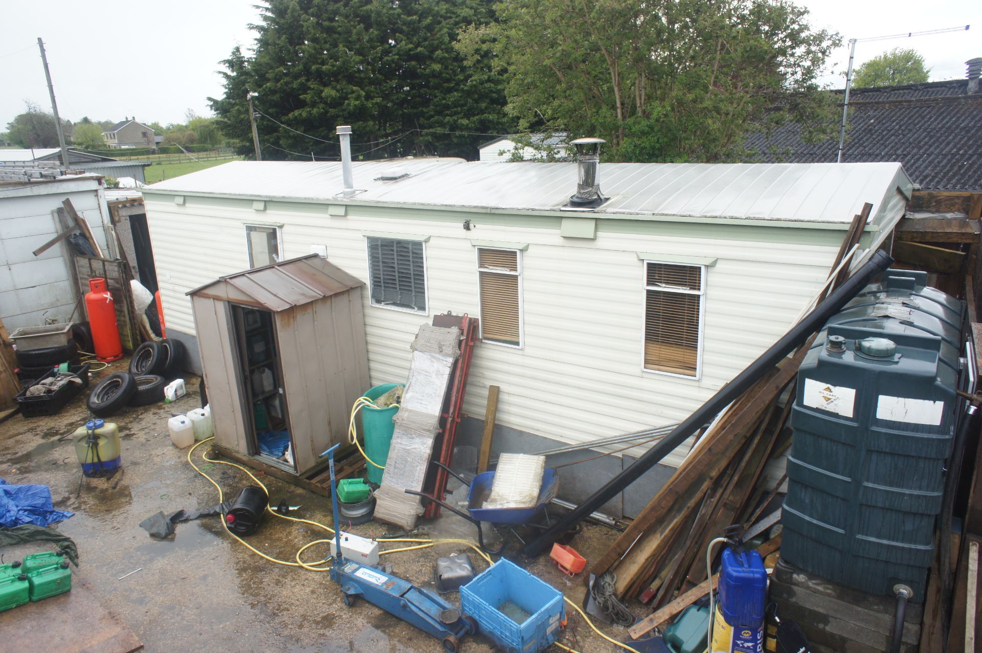 Atlas Sahara Static Caravan, 28ft (L) x 10ft (W), fitted kitchen with 4 burner hob with oven, 1 - Image 2 of 15