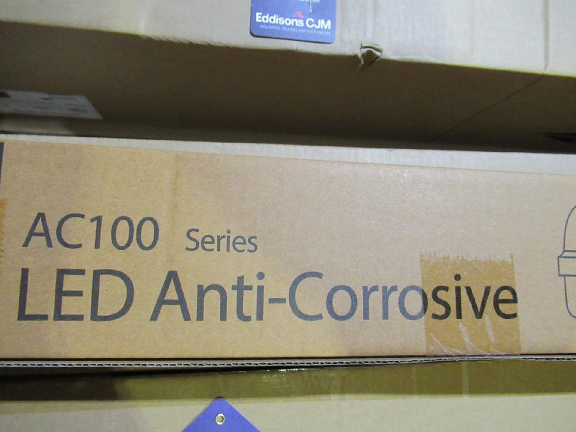 18 x LED 5ft Anti-Corrosive 35W 5000K Single with Tridonic Drivers OEM Trade Price £324 - Image 2 of 4