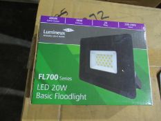 40 x LED 20W High Powered Floodlight 4000K 220-240V 1900lm Black OEM Trade Price £400