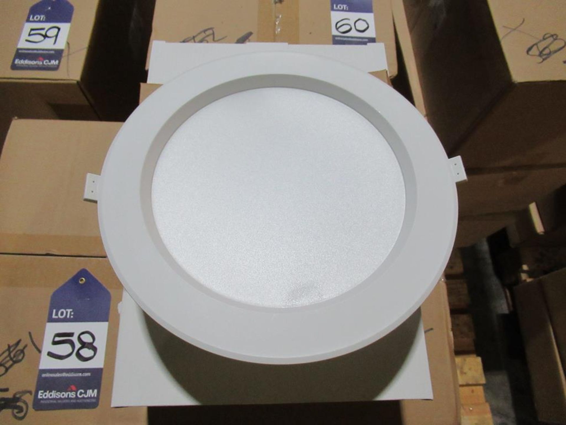 18 x LED 20W 10 inch dia Downlight 4000K White Trim OEM Trade Price £270