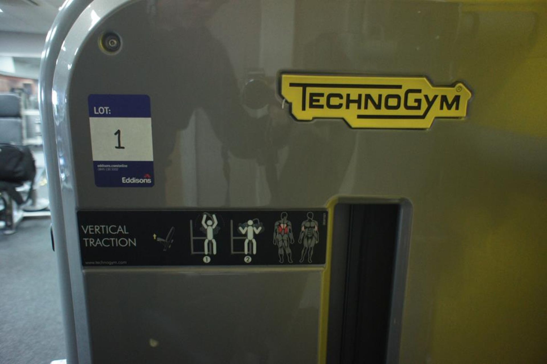 Technogym Vertical Traction Machine - Image 3 of 3