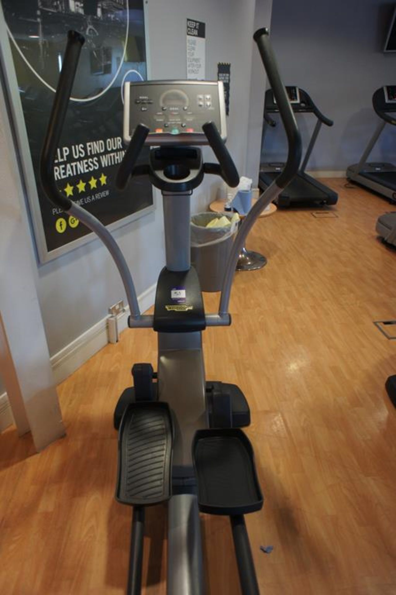 Technogym 500SP Cross Trainer, LED-DA524L - Image 2 of 3